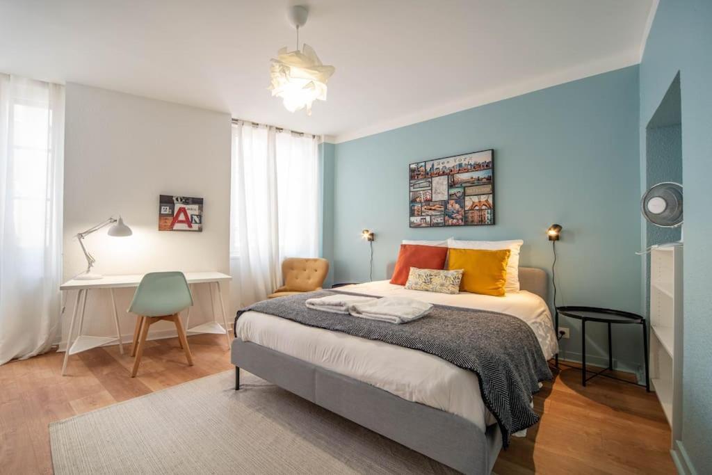 Cozy / 100m² / 8 Pers Apartment Mâcon